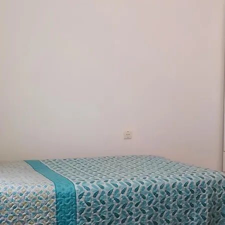 Apartamento Familiar Centrico En Conil, Cerca De La Playa, Con Terraza Y Wi-fi - Es-180-241